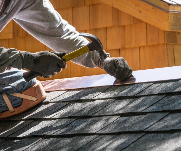 Best Commercial Roof Installation  in Iyanbito, NM
